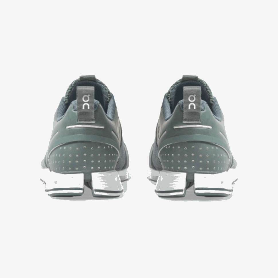 Nuvola Spugna Oliva Sulla Corsa