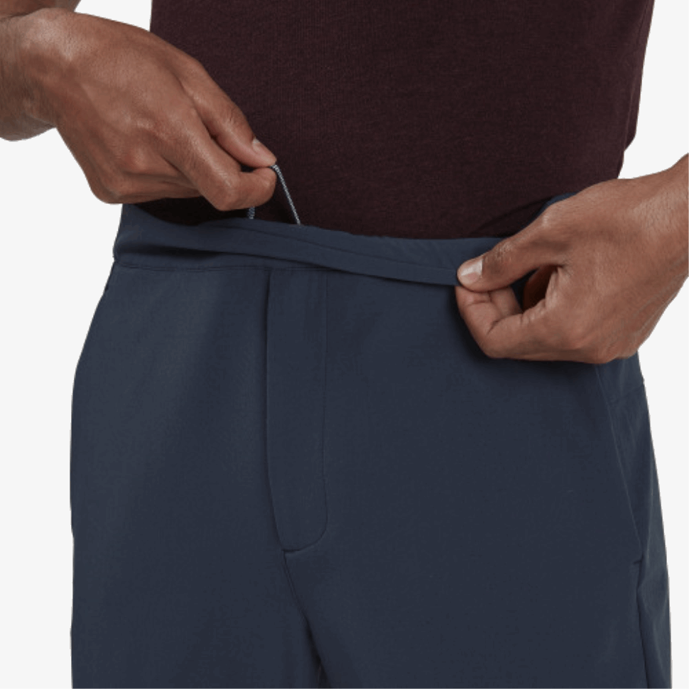 Pantaloni Attivi Navy Sulla Corsa