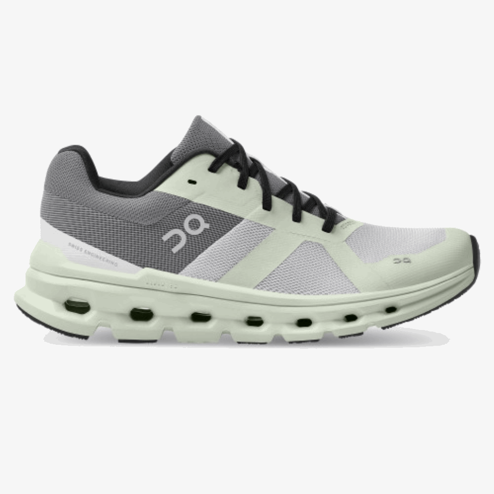 Sulla Corsa Di Cloudrunner Frost-aloe