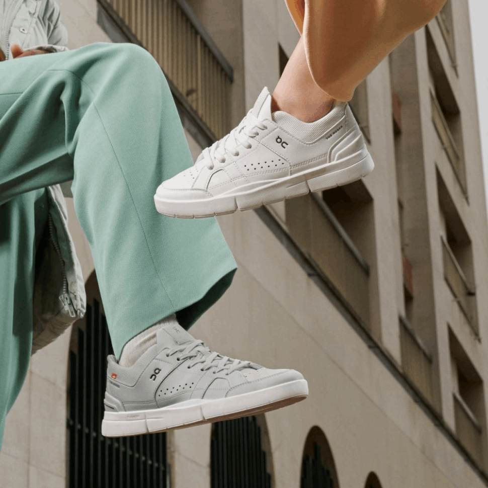 Sulla Gestione Della Roger Clubhouse Tutta Bianca